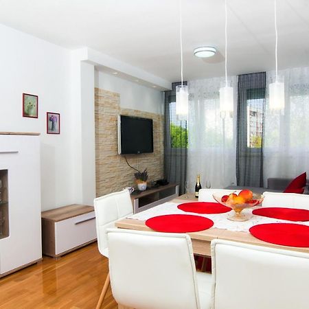Apartment Zoi Спліт Екстер'єр фото