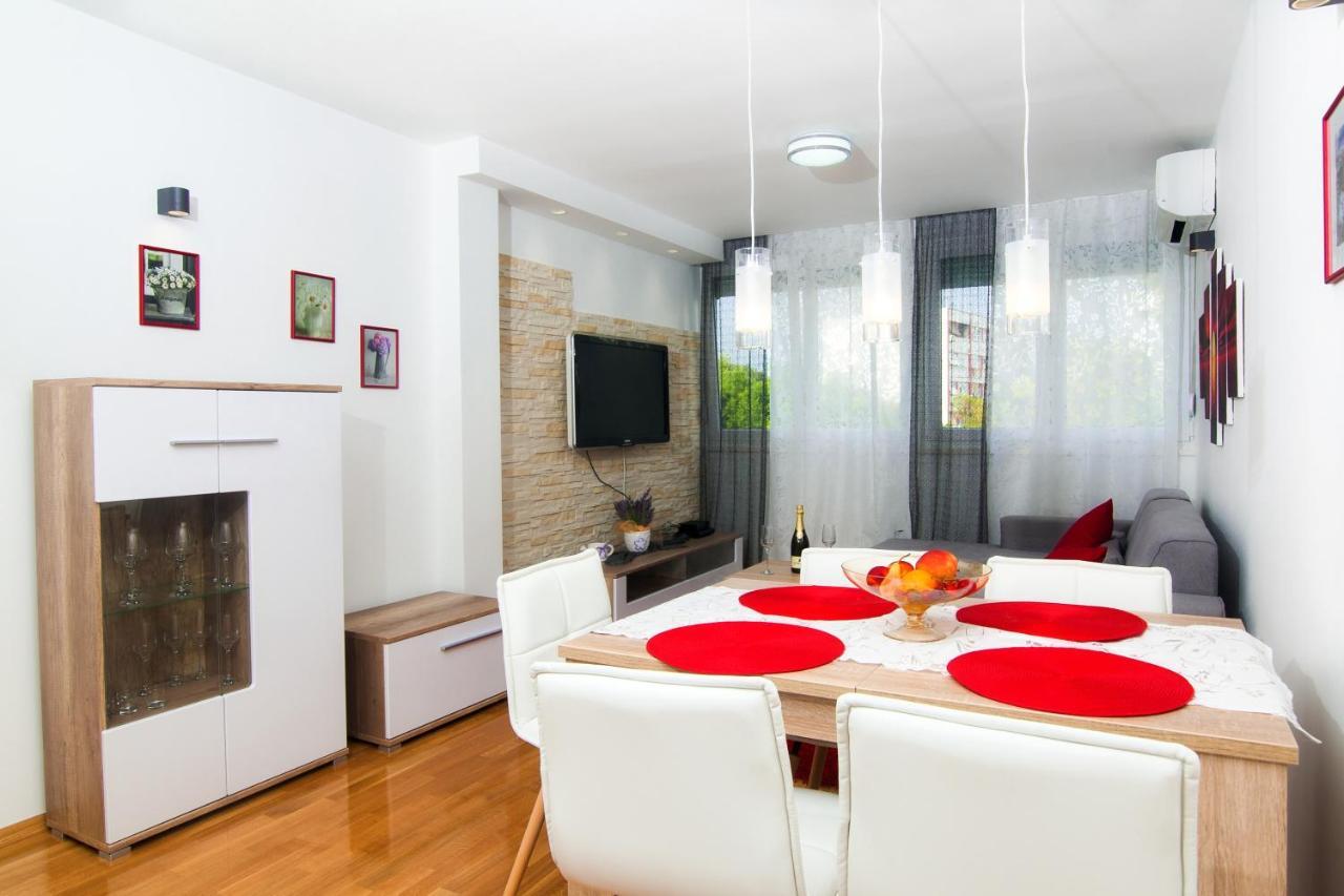 Apartment Zoi Спліт Екстер'єр фото