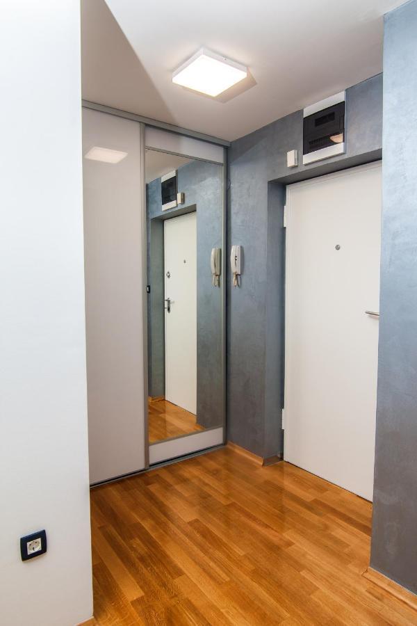 Apartment Zoi Спліт Екстер'єр фото