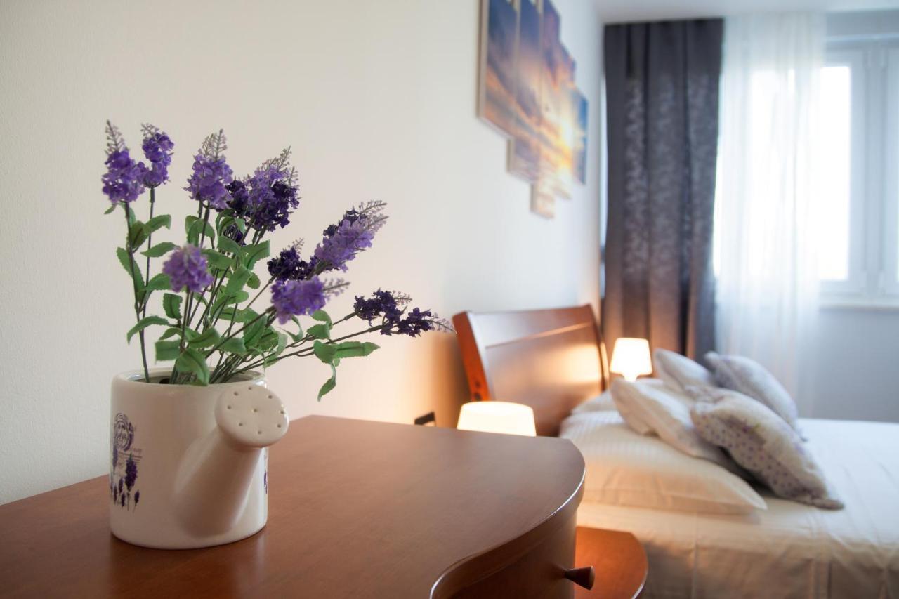 Apartment Zoi Спліт Екстер'єр фото