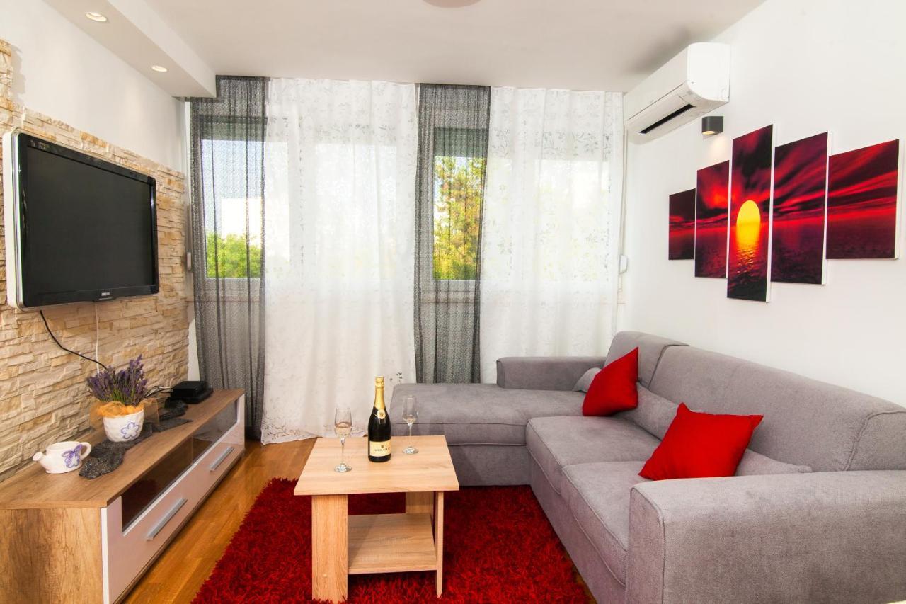 Apartment Zoi Спліт Екстер'єр фото